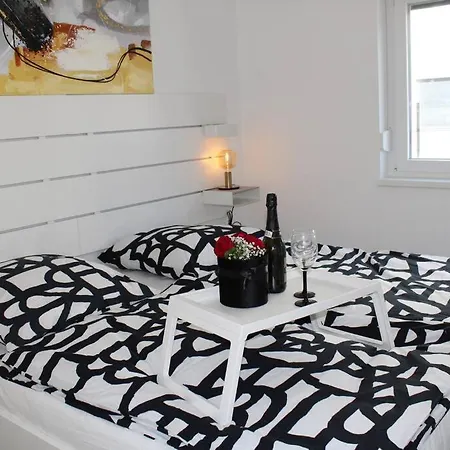 Apartment Brandnew, Highly Equipped With Terrace *