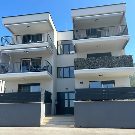 Brandnew, Highly Equipped With Terrace Kastela